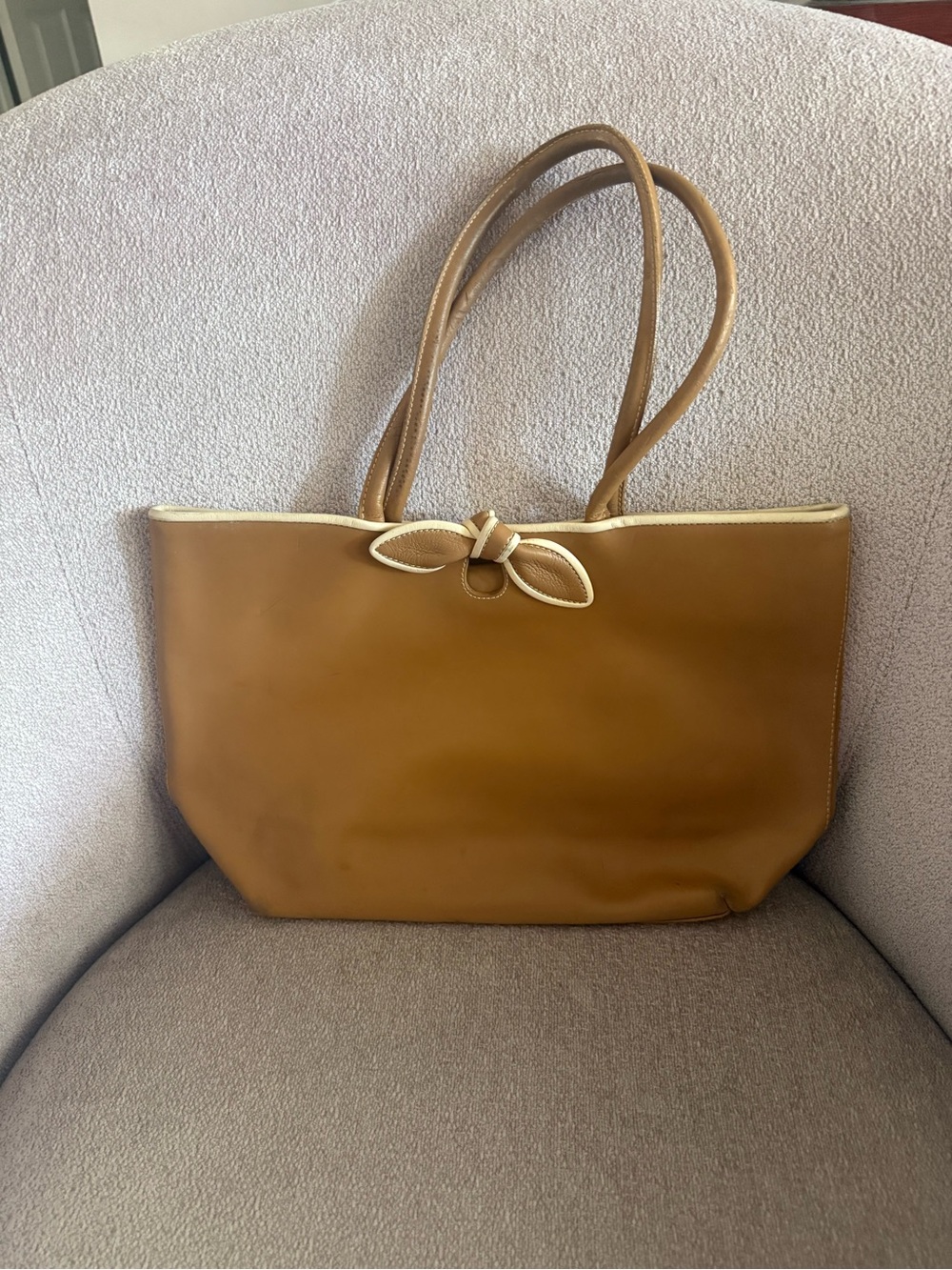 Women’s Tan Tote Bag with Bow Accent